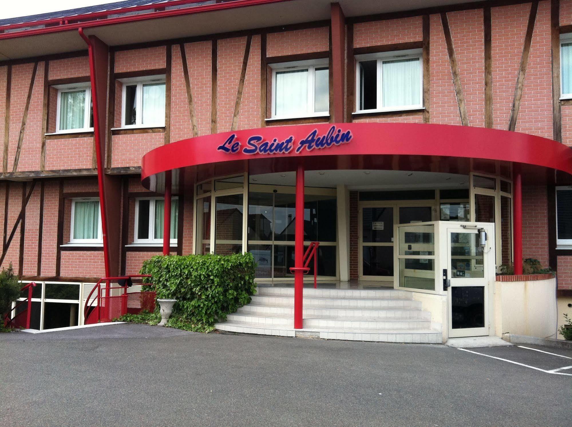 Hotel Le Saint Aubin กูร์เนย์-ออง-เบรย์ ภายนอก รูปภาพ